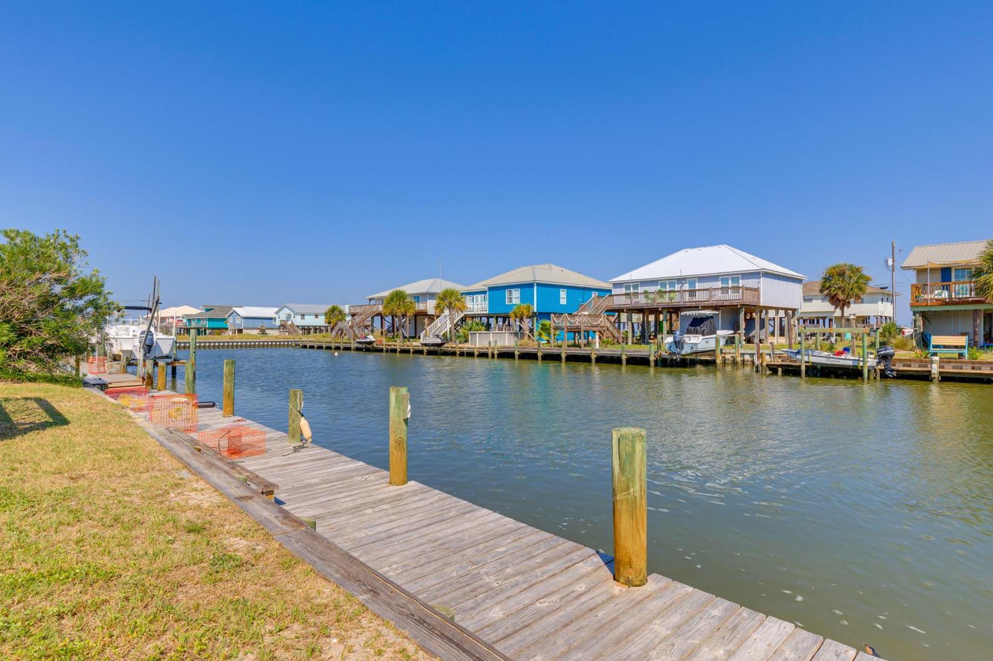 Waterfront Dauphin Island Home With Deck And Boat Dock Экстерьер фото